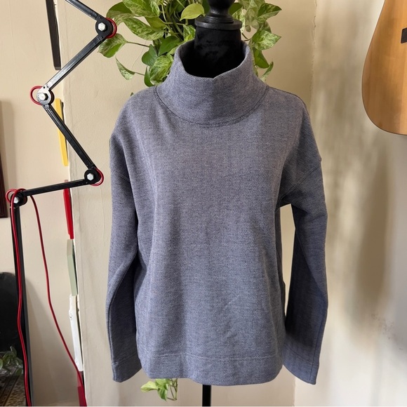 Vineyard Vines Mock Neck Pullover Deep Bay Heather - Medium NWT - Picture 1 of 7